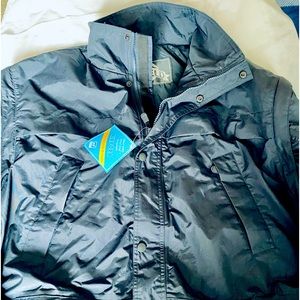 Mens Rain waterproof jacket fits like a 2xL
